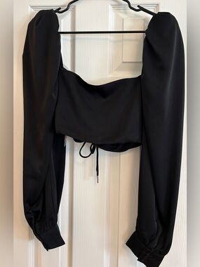 Mable women’s satin long sleeve top